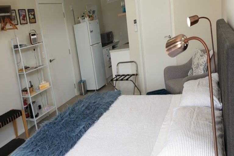 Photo of property in 8 Bovett Place, Wanaka, 9305