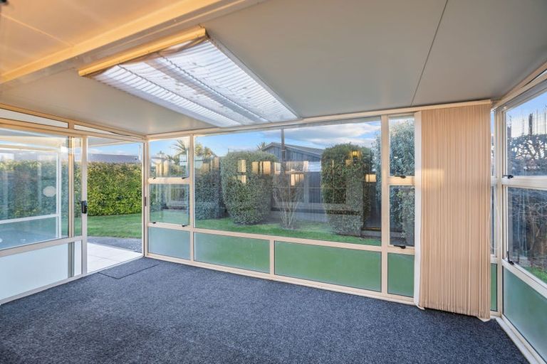 Photo of property in 12 Springmead Place, Hornby, Christchurch, 8042