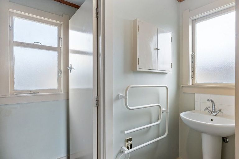 Photo of property in 137 Tiro Tiro Road, Levin, 5510