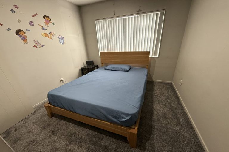 Photo of property in 48b Makora Road, Massey, Auckland, 0614