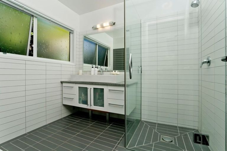 Photo of property in 3/37 Clifton Road, Hauraki, Auckland, 0622