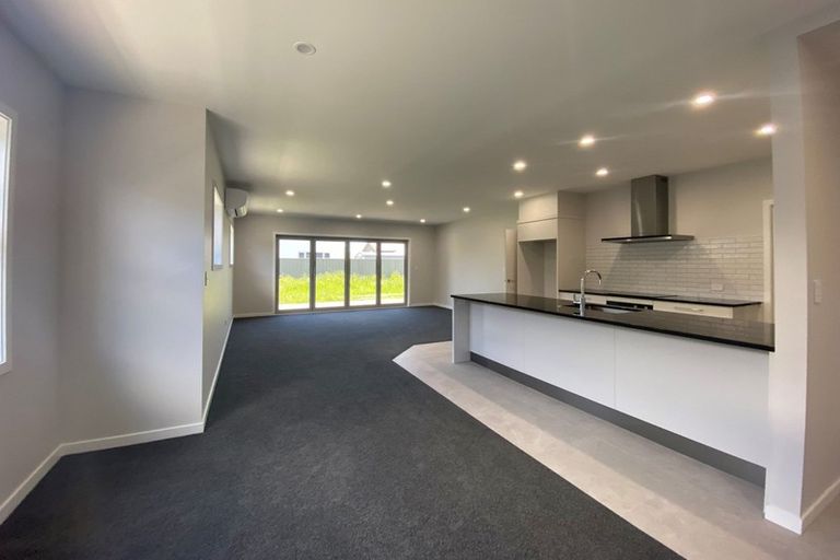 Photo of property in 14 Monowai Street, Poraiti, Napier, 4112