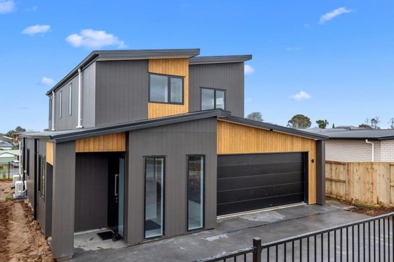 Photo of property in 20 Te Tiireke Drive, Glenview, Hamilton, 3206