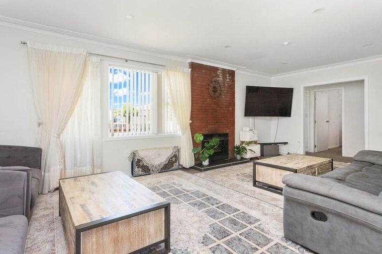 Photo of property in 14 Boon Street, Manurewa, Auckland, 2102