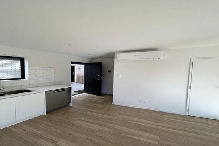 Photo of property in 2/16 Totara Road, Manurewa, Auckland, 2102