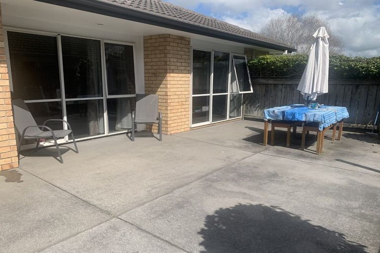 Photo of property in 18 Cate Road, Rototuna, Hamilton, 3210
