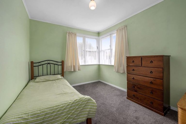 Photo of property in 13 Argyle Grove, Trentham, Upper Hutt, 5018