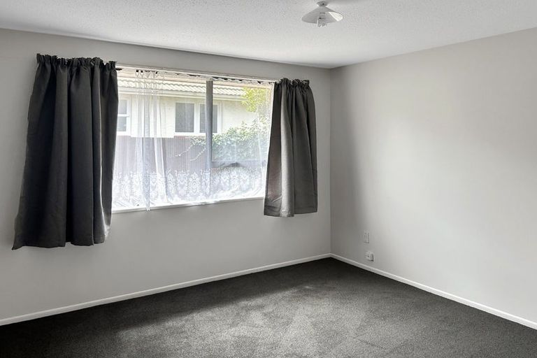Photo of property in 2/2 Saint Clio Street, Ilam, Christchurch, 8041