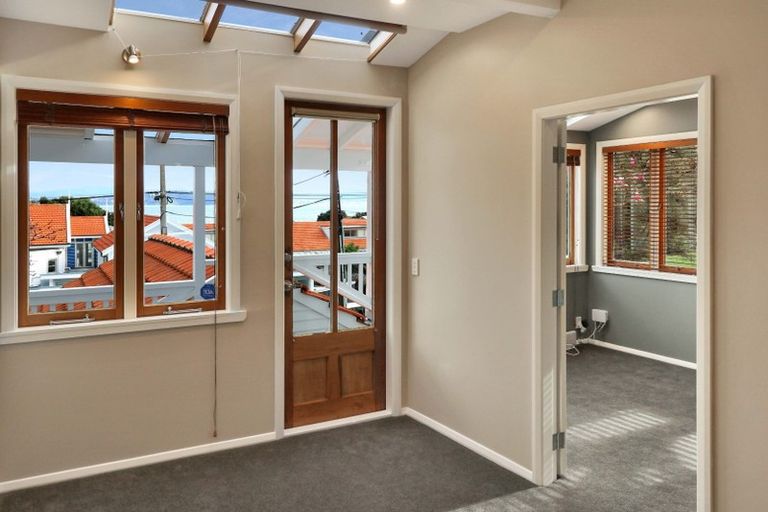 Photo of property in 13 Kotari Road, Days Bay, Lower Hutt, 5013