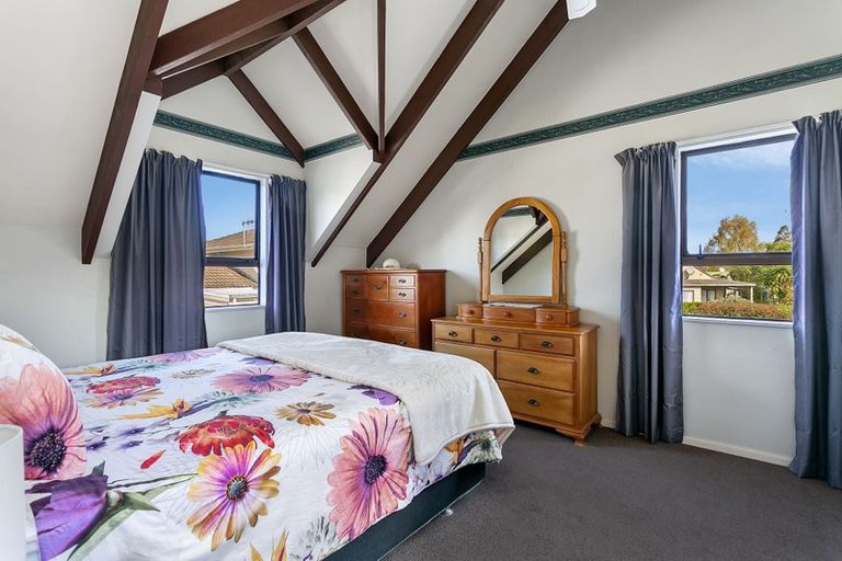 Photo of property in 122 Arthur Crescent, Hilltop, Taupo, 3330