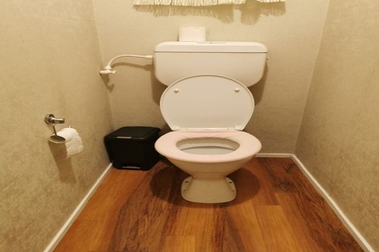 Photo of property in 21 Hinton Road, Taradale, Napier, 4112