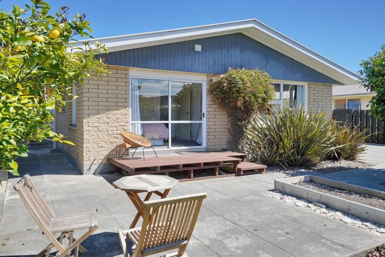 Photo of property in 49 Woolley Street, Avondale, Christchurch, 8061