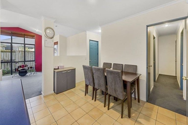 Photo of property in 10 Aldona Place, Fairview Downs, Hamilton, 3214