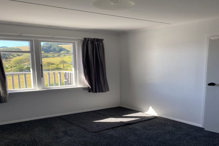 Photo of property in 3 Hellyer Street, Macandrew Bay, Dunedin, 9014