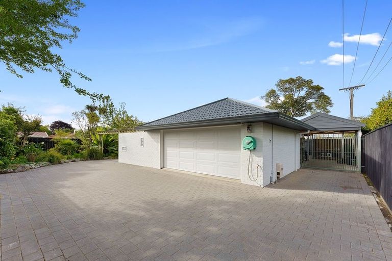 Photo of property in 399b Te Moana Road, Waikanae, 5036