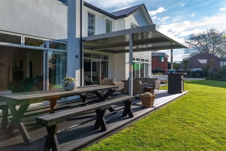 Photo of property in 40a Idris Road, Fendalton, Christchurch, 8052