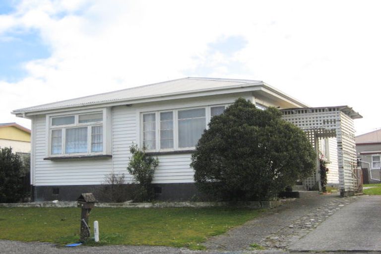 Photo of property in 46 Reid Street, Blaketown, Greymouth, 7805