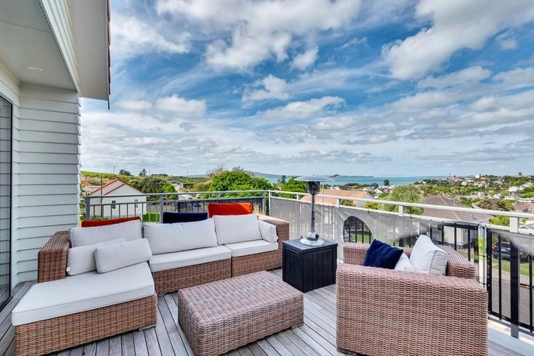 Photo of property in 94a Rukutai Street, Orakei, Auckland, 1071