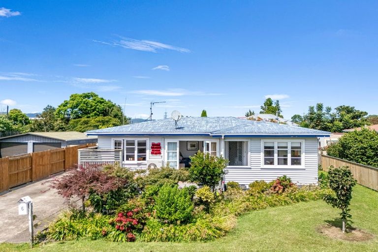 Photo of property in 6 Totara Street, Edgecumbe, 3120