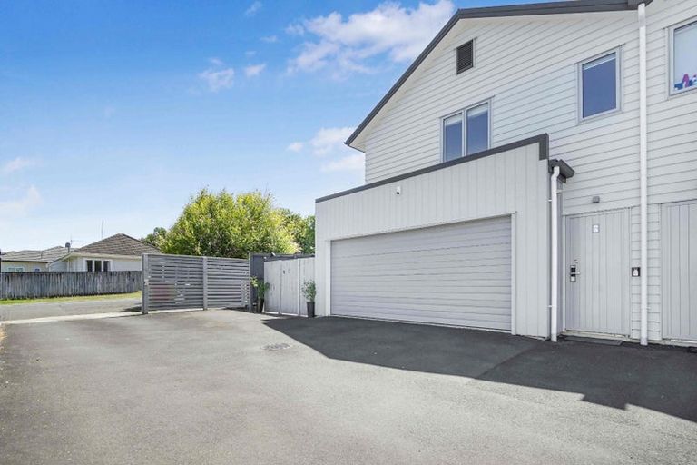 Photo of property in 3/1 Hibiscus Avenue, Hamilton Lake, Hamilton, 3204