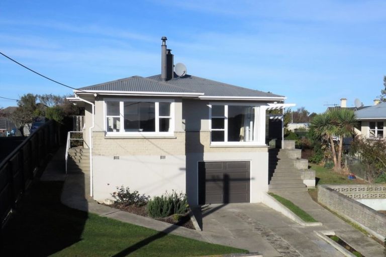 Photo of property in 23 Arrow Crescent, Holmes Hill, Oamaru, 9401