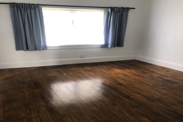 Photo of property in 51 Whitford Park Road, Whitford, Howick, 2571