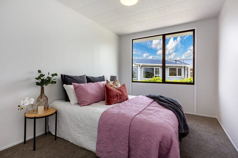 Photo of property in 7 Humphreys Grove, Titahi Bay, Porirua, 5022
