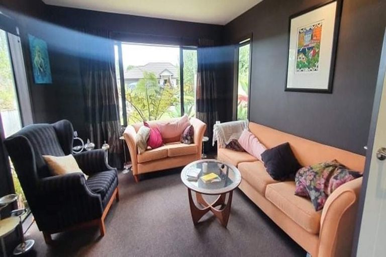 Photo of property in 6 Gilligan Close, College Estate, Whanganui, 4500