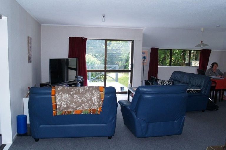 Photo of property in 8 Brandon Street, Otaki, 5512