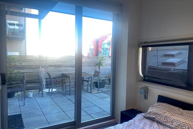 Photo of property in The Wellington Suites, 387/233 Cuba Street, Te Aro, Wellington, 6011