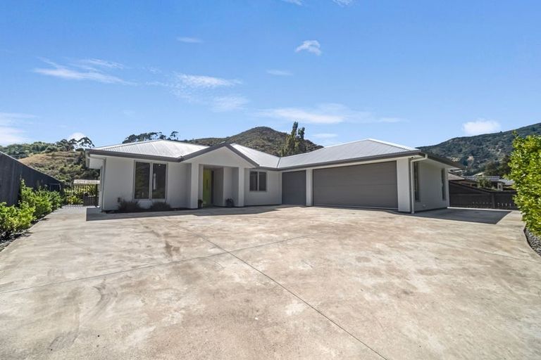 Photo of property in 11 Todd Bush Road, Wakapuaka, Nelson, 7071