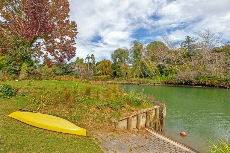 Photo of property in 53 Grant Road, Whataupoko, Gisborne, 4010