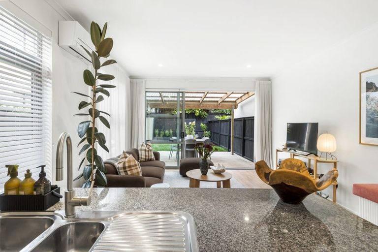 Photo of property in 6 Lester Street, Hobsonville, Auckland, 0616