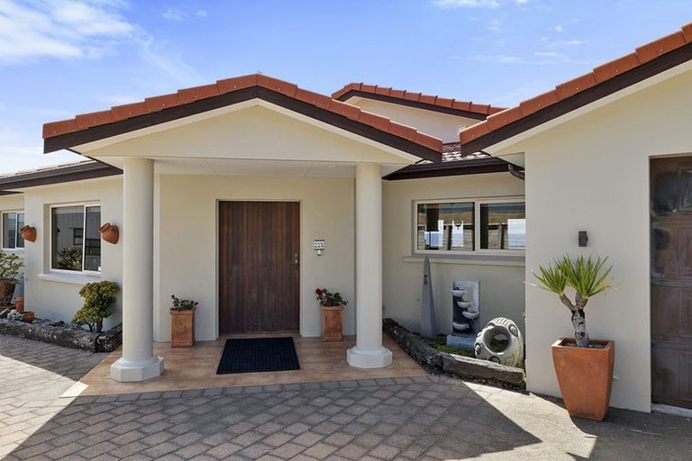 Photo of property in 22b Findlay Street, Moturoa, New Plymouth, 4310