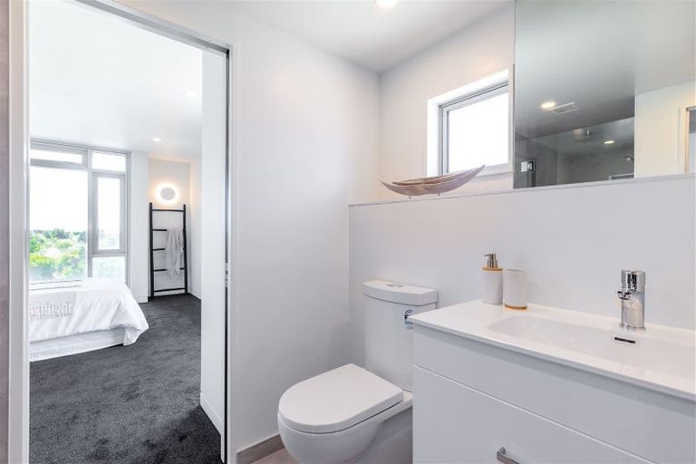 Photo of property in 11/272 Marine Parade, New Brighton, Christchurch, 8061