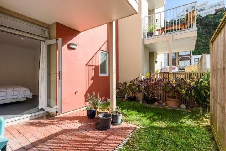 Photo of property in Marrakech Cafe, 85/305 Evans Bay Parade, Hataitai, Wellington, 6021