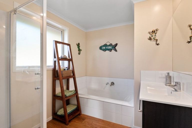 Photo of property in 2 Mount Herbert Peak Road, Diamond Harbour, 8972