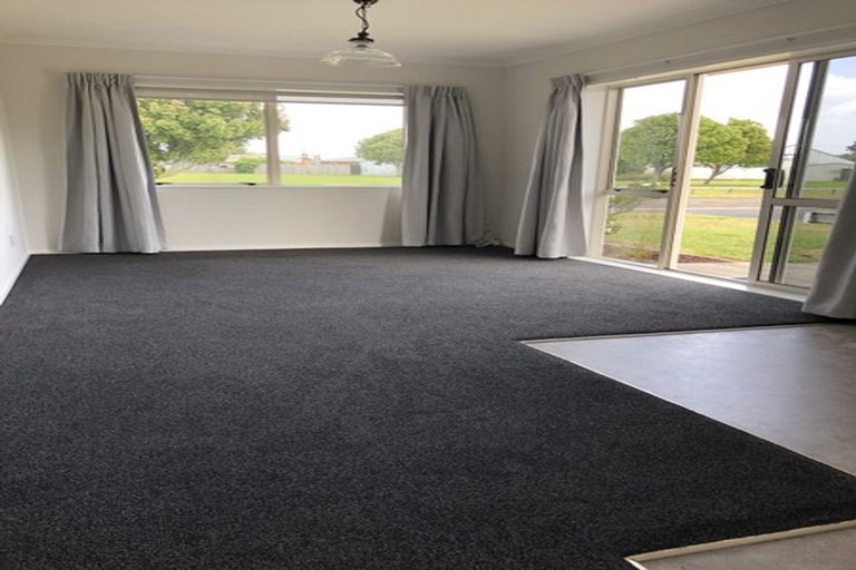Photo of property in 39 Waiwherowhero Drive, St Andrews, Hamilton, 3200