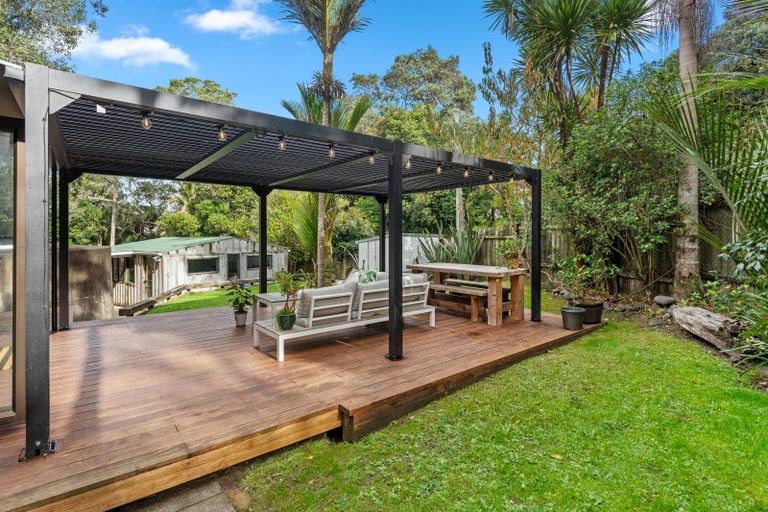 Photo of property in 78 Motutara Road, Muriwai, Waimauku, 0881