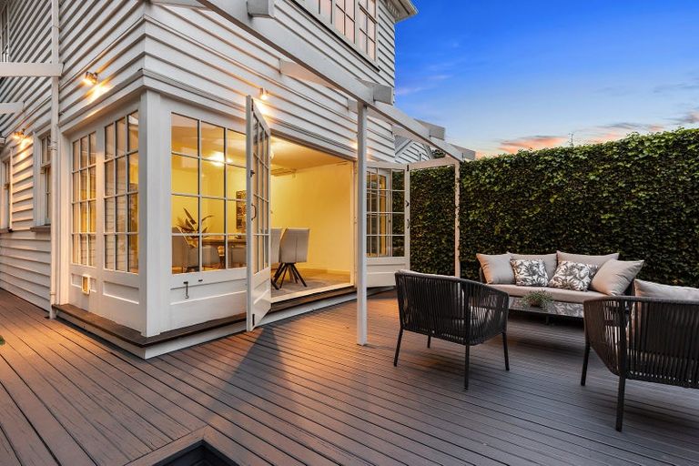 Photo of property in 108 Clyde Road, Ilam, Christchurch, 8041