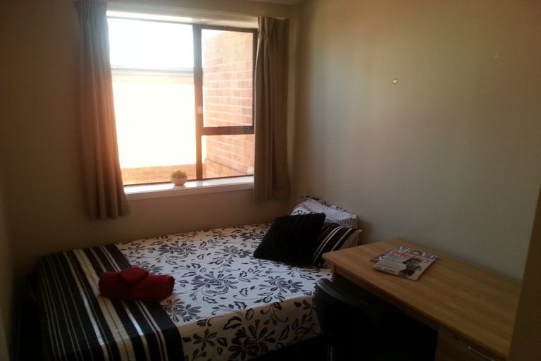 Photo of property in 3a Paeroa Street, Riccarton, Christchurch, 8041