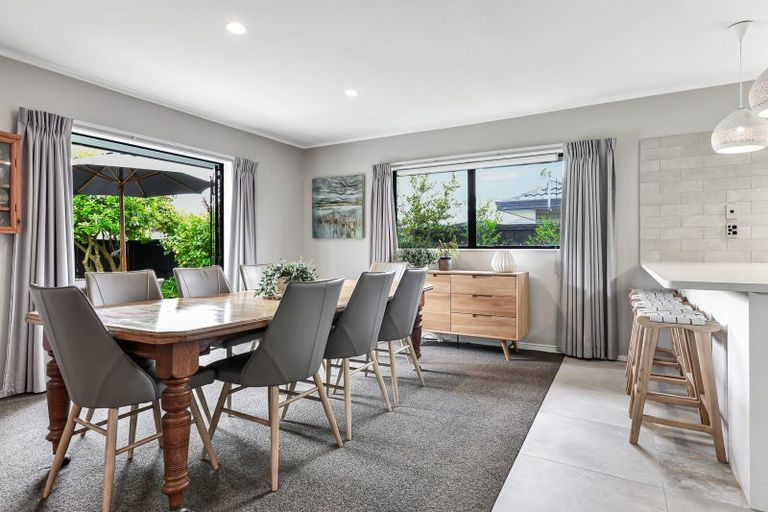 Photo of property in 17 Cherrywood Street, Pukete, Hamilton, 3200