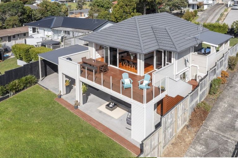 Photo of property in 78 Alexander Street, Cockle Bay, Auckland, 2014