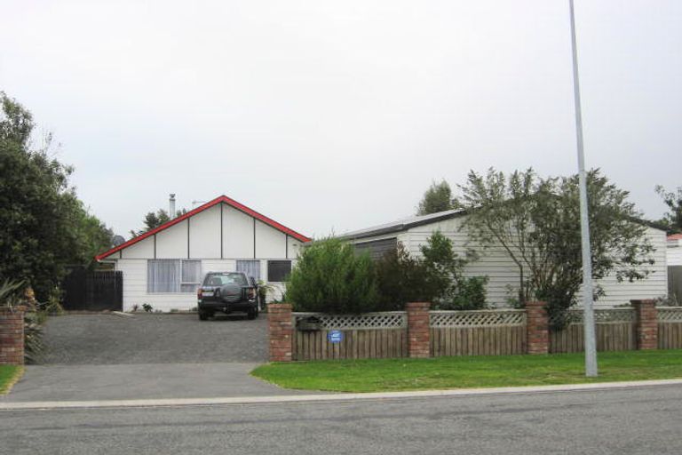 Photo of property in 14 Shelley Street, Rolleston, 7614