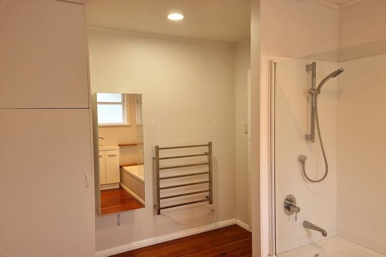 Photo of property in 16 Boyd Grove, Naenae, Lower Hutt, 5011