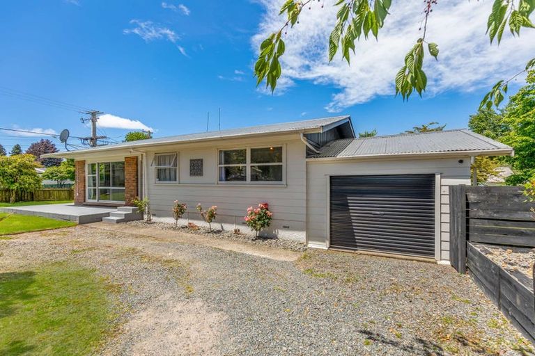 Photo of property in 43 Lisa Crescent, Mangakakahi, Rotorua, 3015