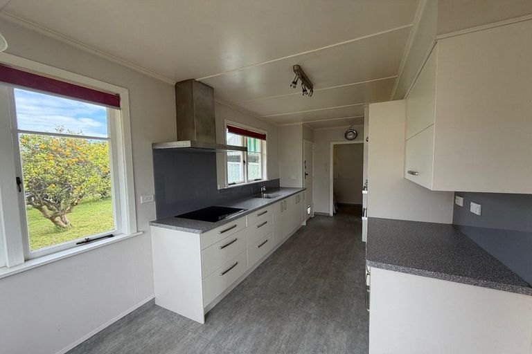 Photo of property in 36 Warwick Crescent, Taradale, Napier, 4112