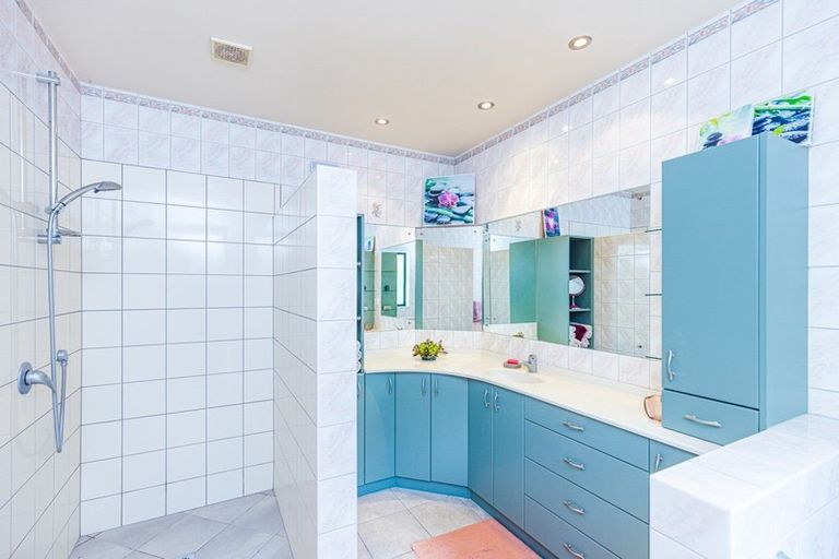 Photo of property in 121 Mount View Road, Bastia Hill, Whanganui, 4500