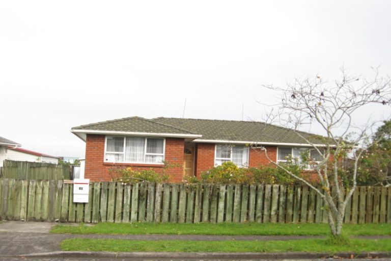 Photo of property in 19 Mandarin Place, Half Moon Bay, Auckland, 2012