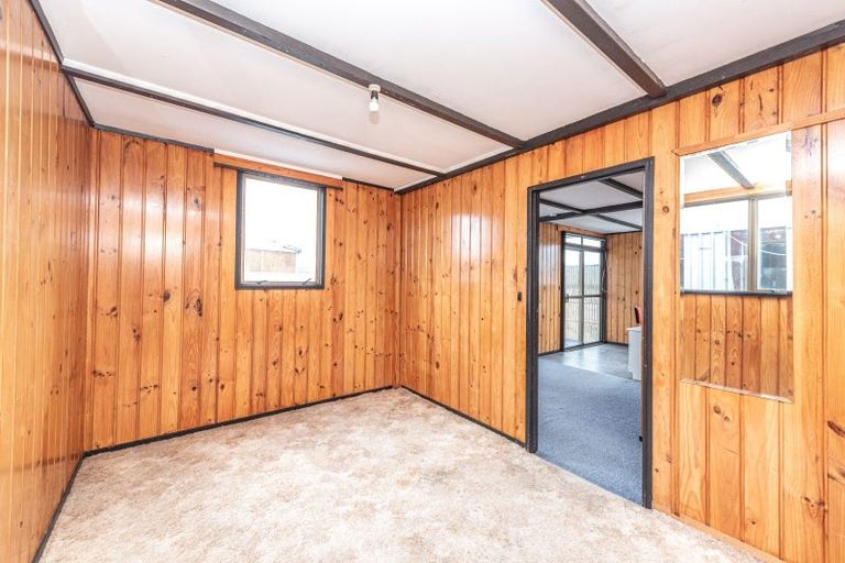 Photo of property in 26 Seafront Road, Castlecliff, Whanganui, 4501
